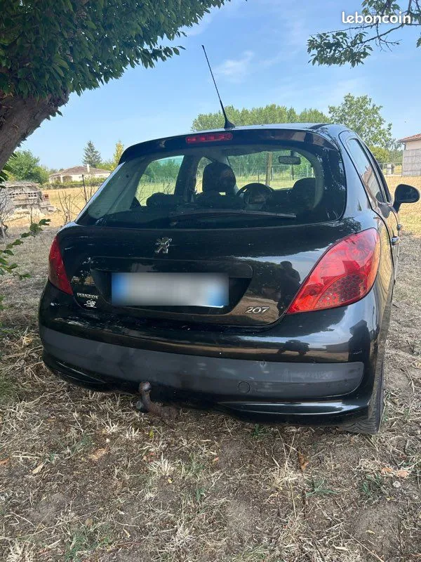 Peugeot 207