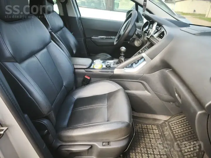 Peugeot 3008 2015 photo 4