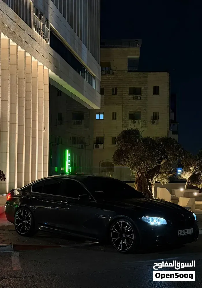 BMW 5 Series 2012 photo 4