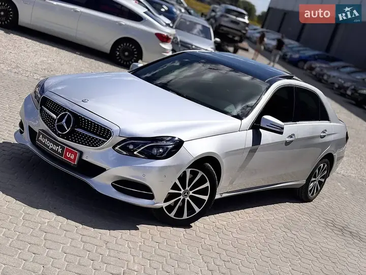 Mercedes-Benz E-Class 2013 photo 3