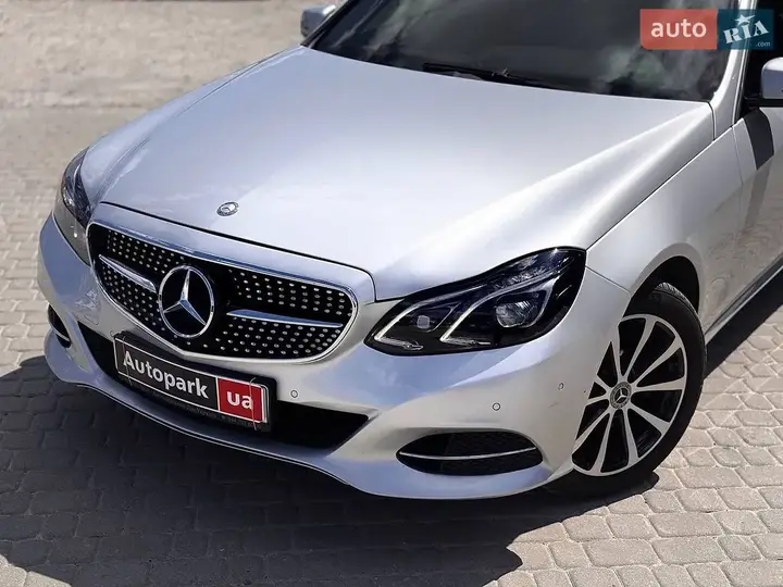 Mercedes-Benz E-Class 2013 photo 4