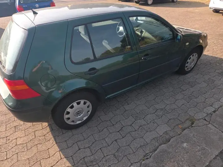 Volkswagen Golf 4