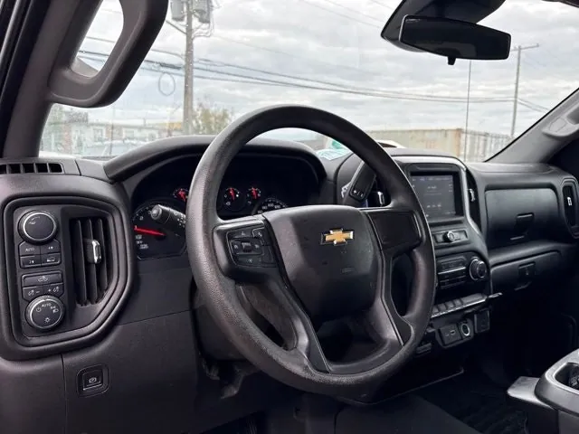 Chevrolet Silverado 1500 2023 photo 4
