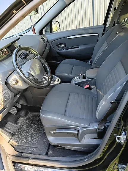 Renault Grand Scenic 2015 photo 5