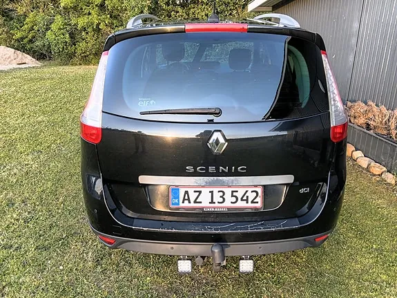 Renault Grand Scenic 2015 photo 4
