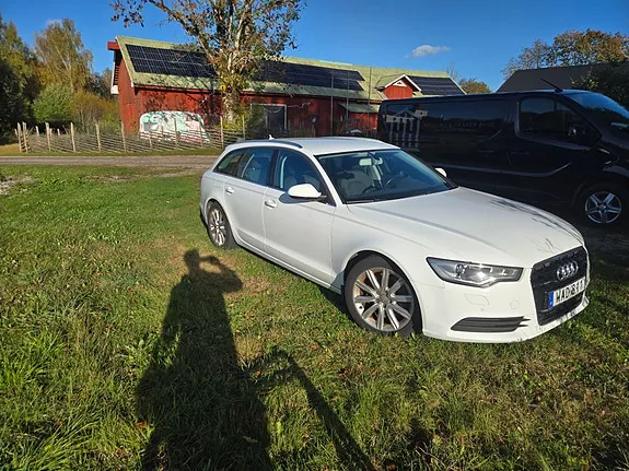 Audi A6 2014 photo 2