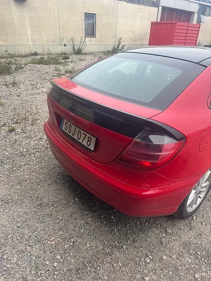 Mercedes-Benz C200 2002 photo 3