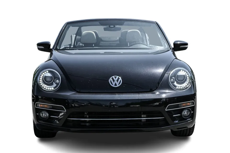 Volkswagen Beetle 2018 photo 2