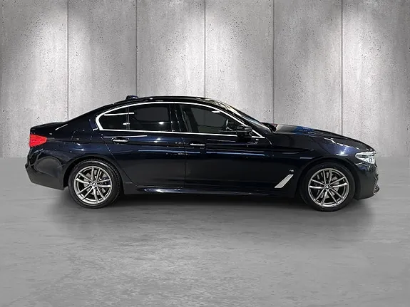 BMW 530E 2018 photo 3