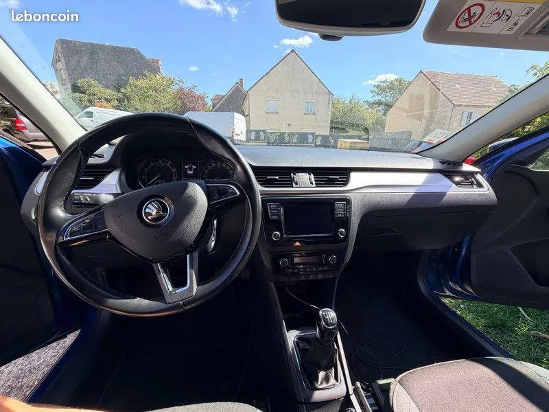 Skoda Rapid 2019 photo 2