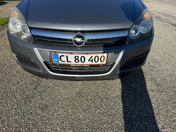 Opel Astra 2006 photo 2