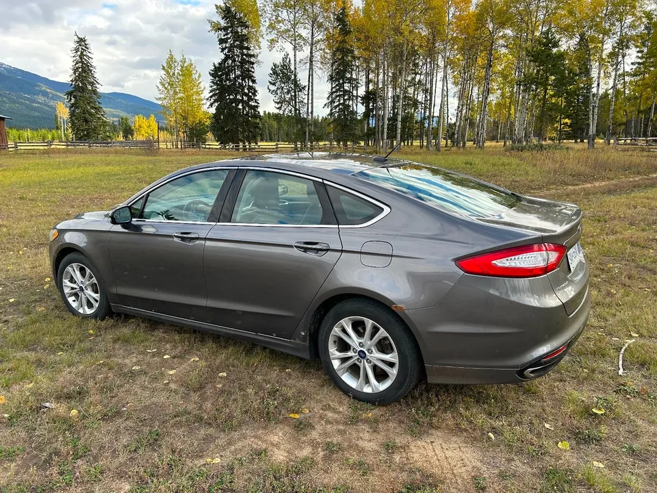 Ford Fusion 2013 photo 3