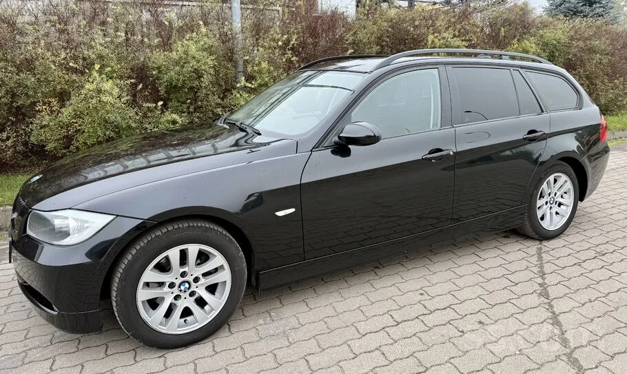 BMW 318 2007 photo 4