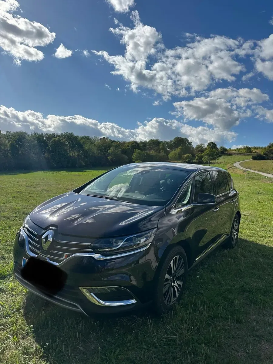 Renault Espace 2015 photo 2