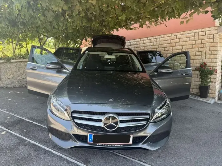 Mercedes-Benz C-Class 2017 photo 3