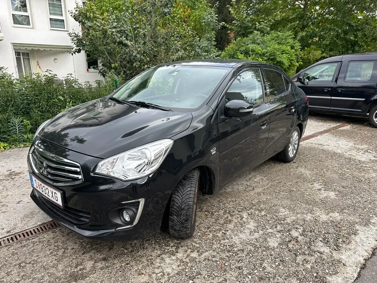 Mitsubishi Attrage 2017 photo 3