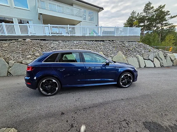 Audi E-Tron 2015 photo 2