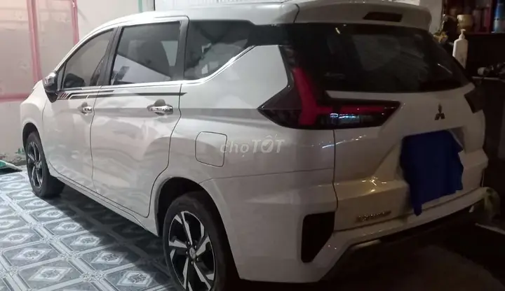 Mitsubishi Xpander 2023 photo 2