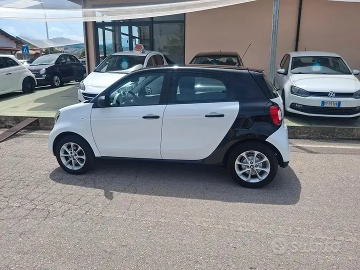 Smart Forfour 2017 photo 5