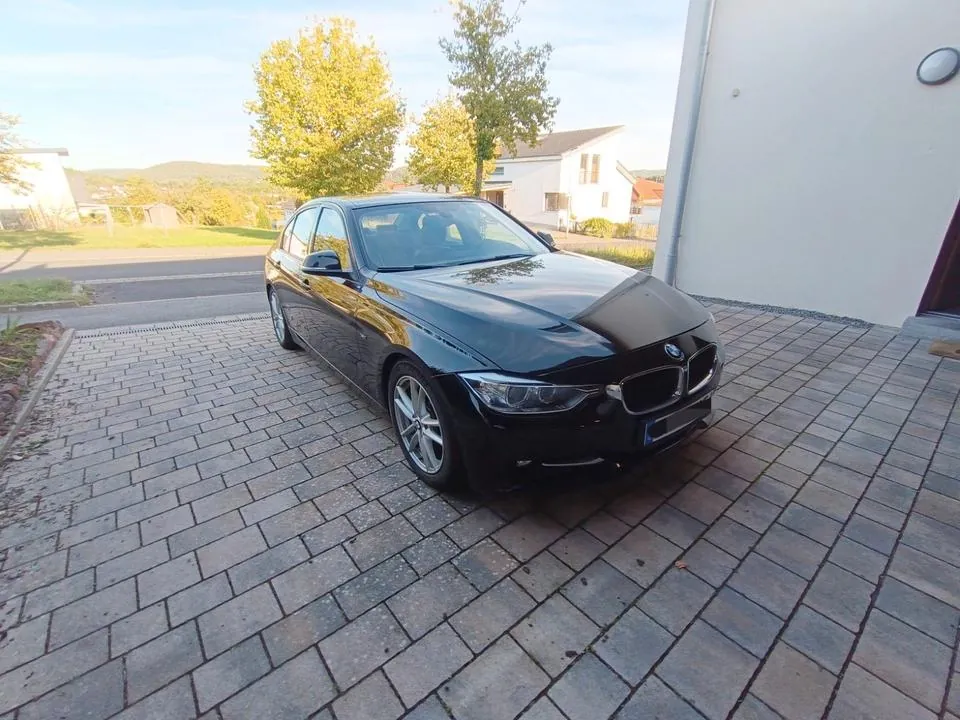 BMW 328I