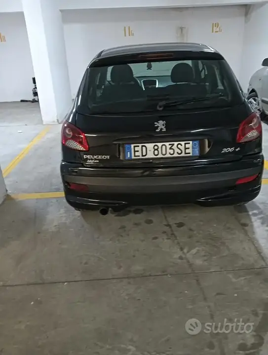 Peugeot 206 2010 photo 2