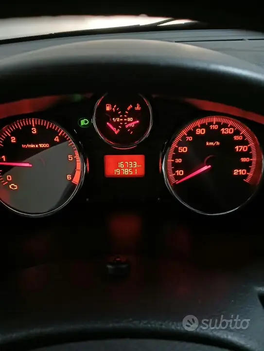 Peugeot 206 2010 photo 3