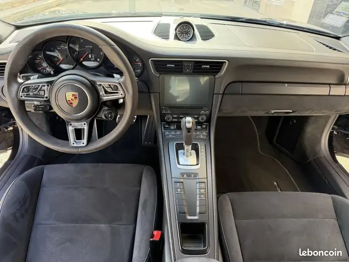 Porsche 911 2017 photo 4