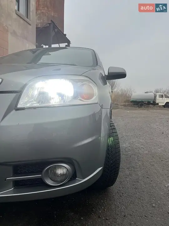 Chevrolet Aveo 2008 photo 4