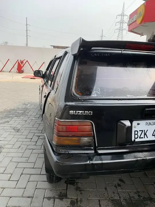 Suzuki Khyber