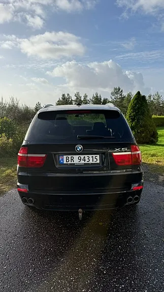 BMW X5 2010 photo 4