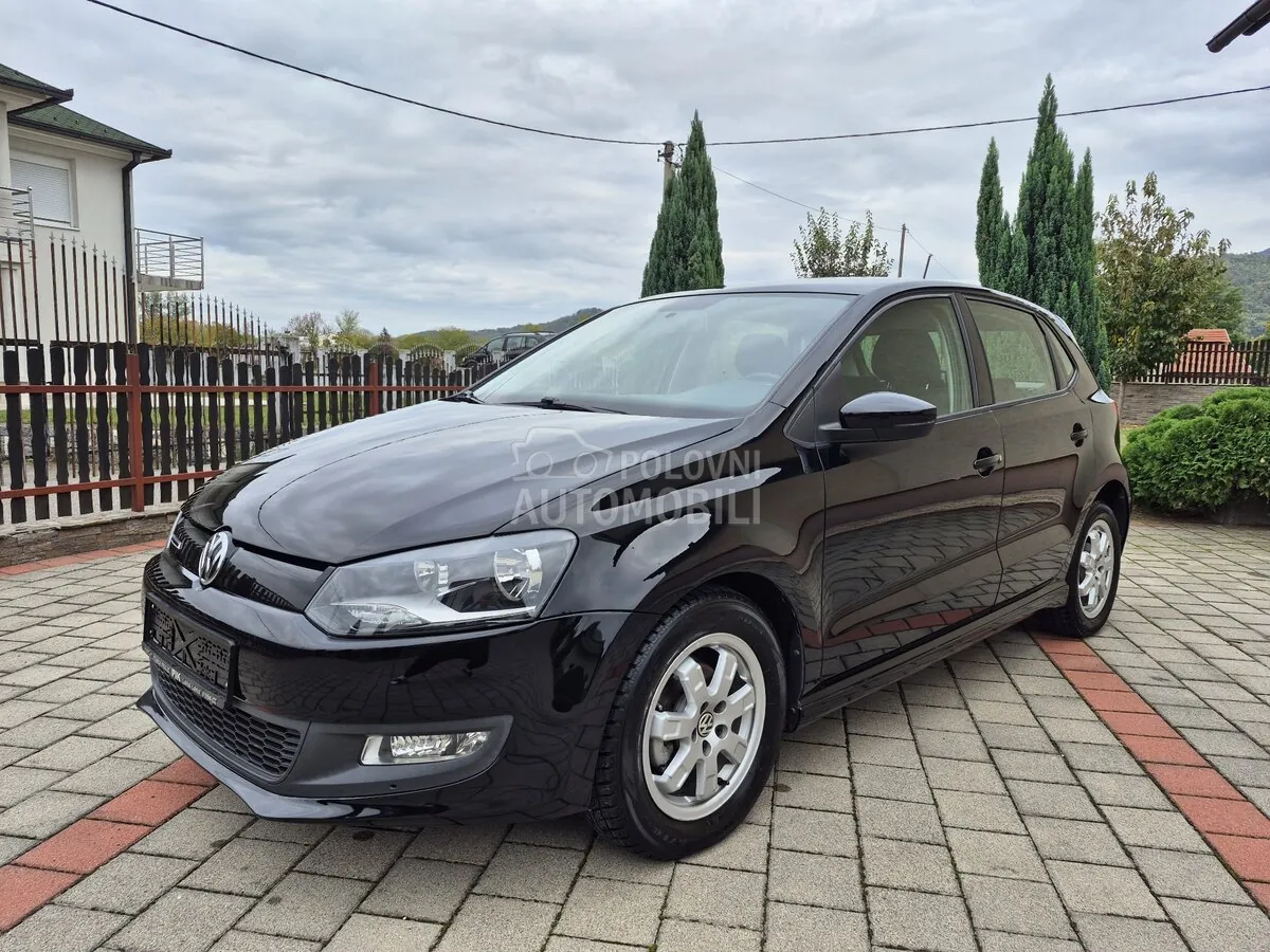 Volkswagen Polo 2012 photo 2