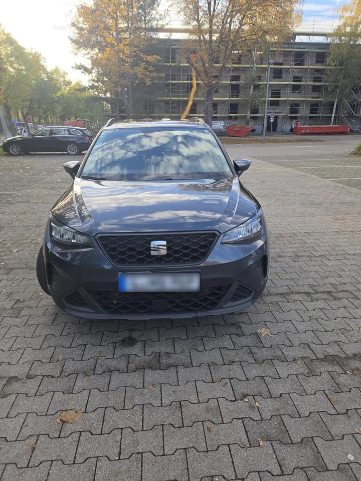 Seat Arona