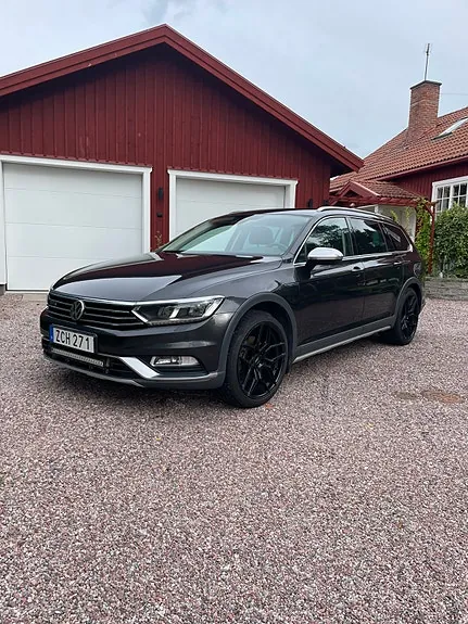 Volkswagen Passat Alltrack 2018 photo 2