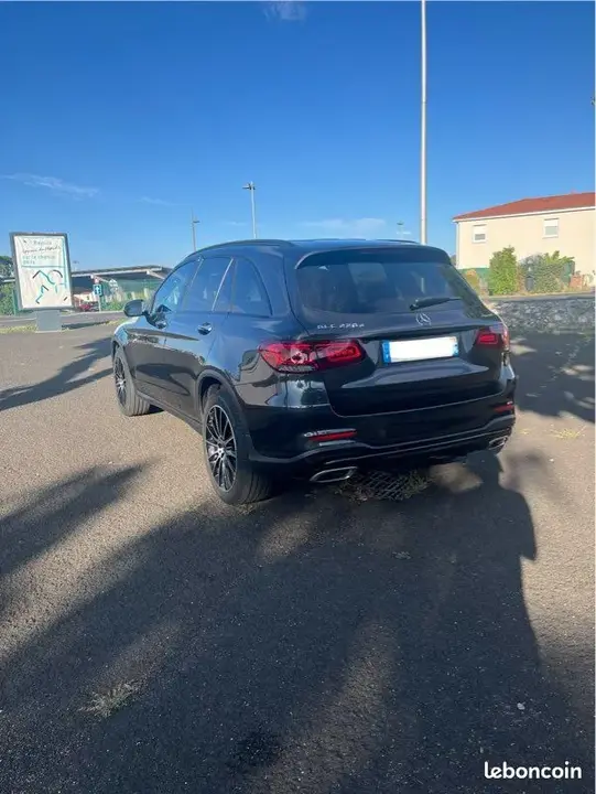 Mercedes-Benz Glc 2022 photo 2