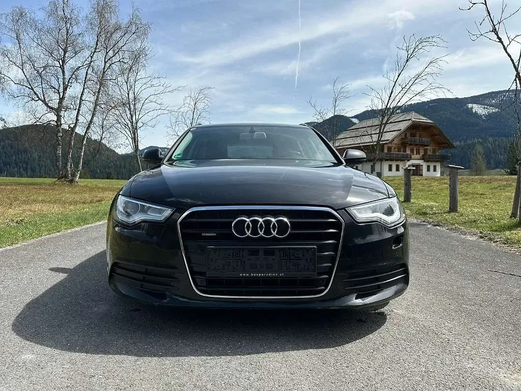 Audi A6 2012 photo 2