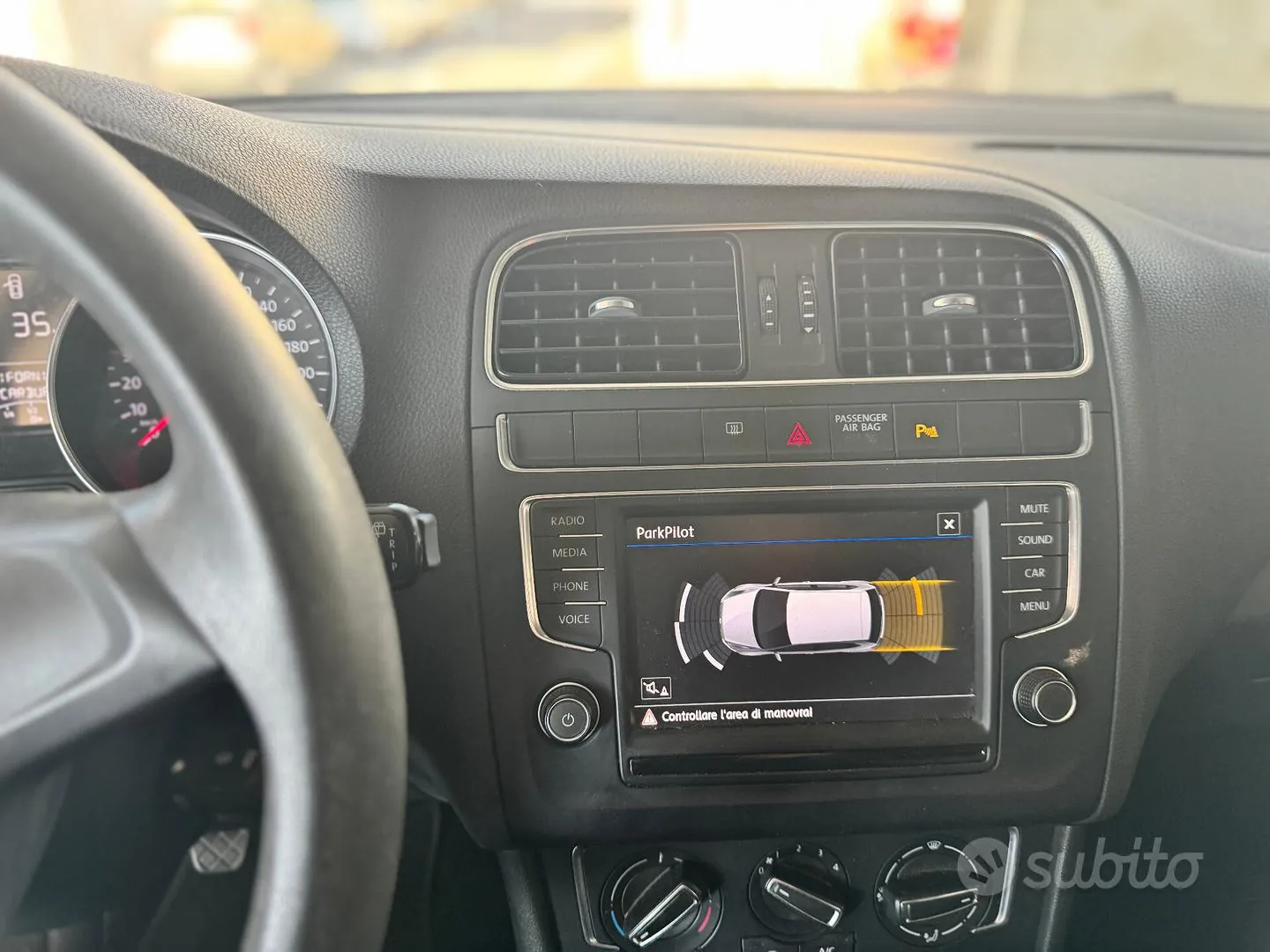 Volkswagen Polo 2017 photo 4