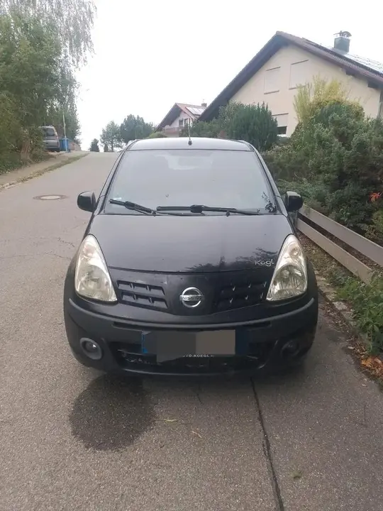 Nissan Pixo