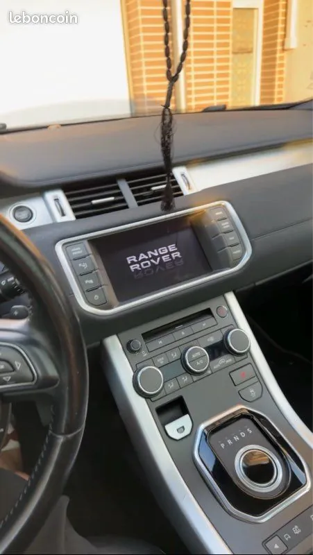 Land Rover Range Rover Evoque 2016 photo 2