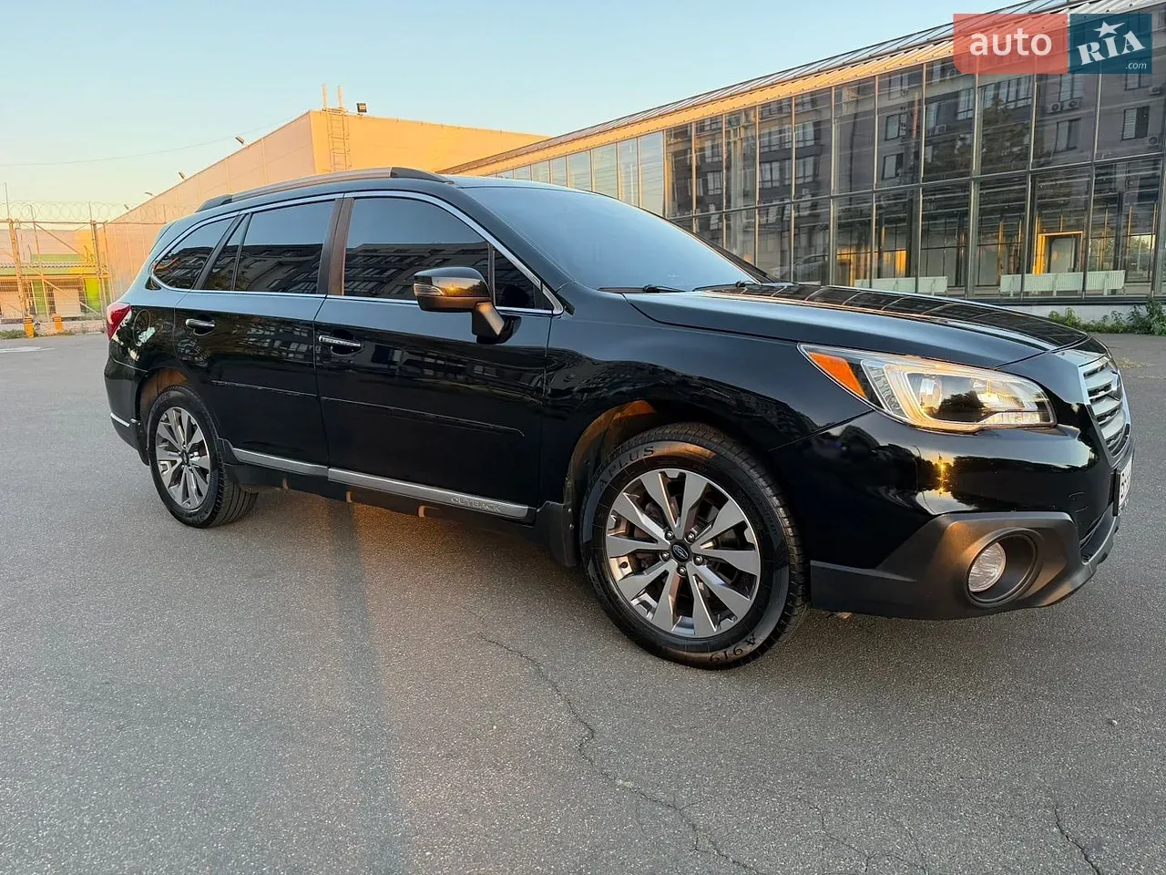 Subaru Outback 2017 photo 3
