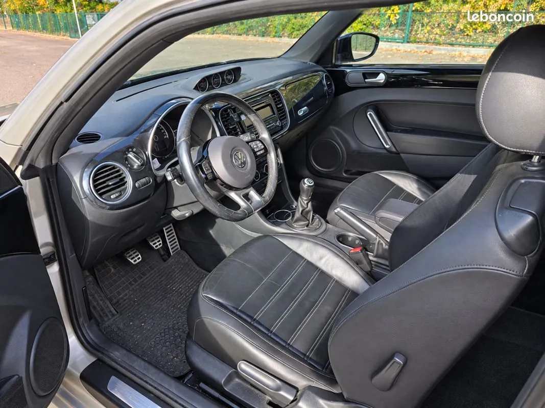 Volkswagen Beetle 2012 photo 3