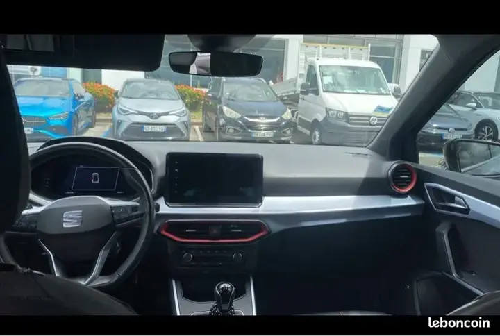 Seat Arona 2022 photo 3