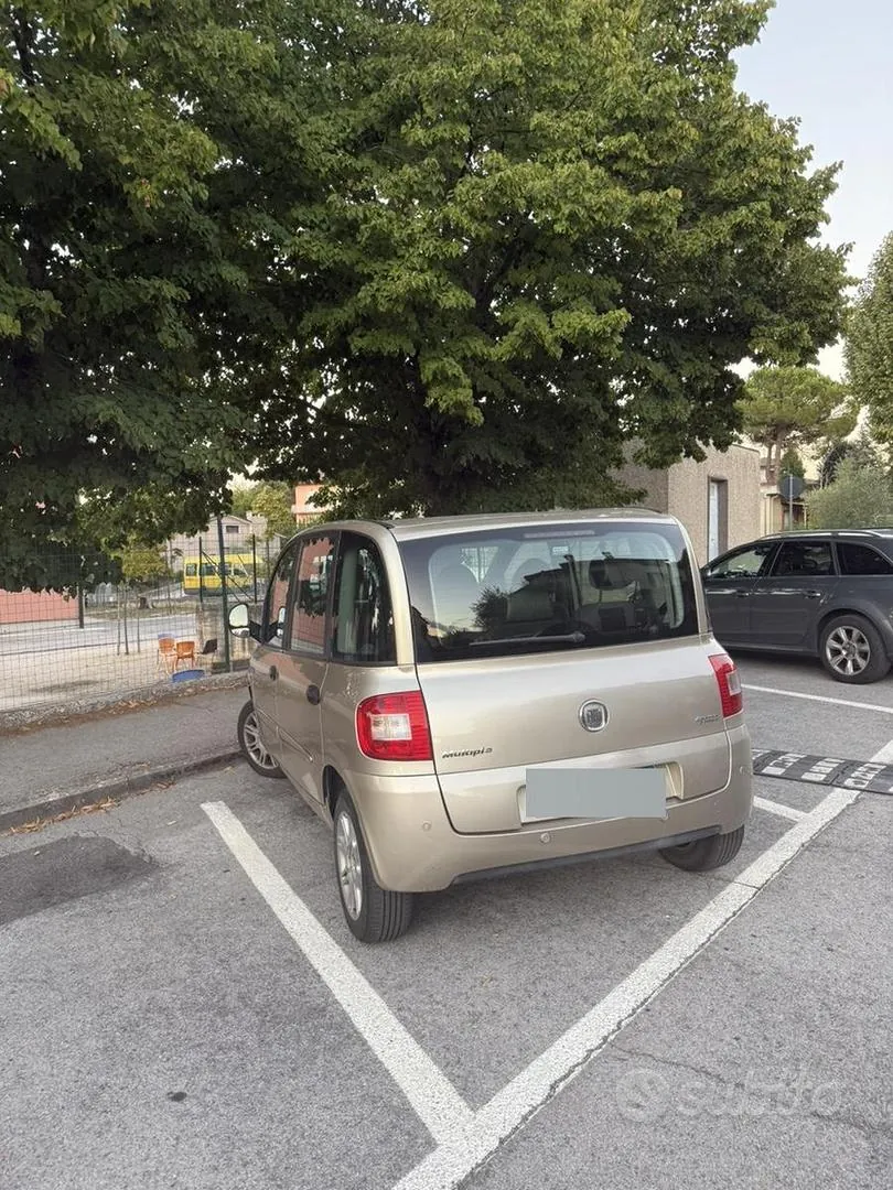 Fiat Multipla 2009 photo 3
