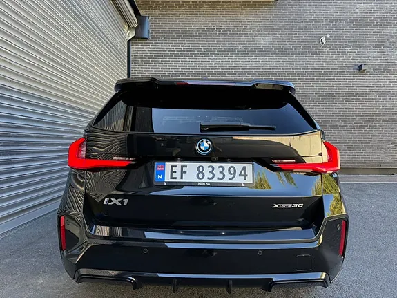 BMW Ix1 2023 photo 4