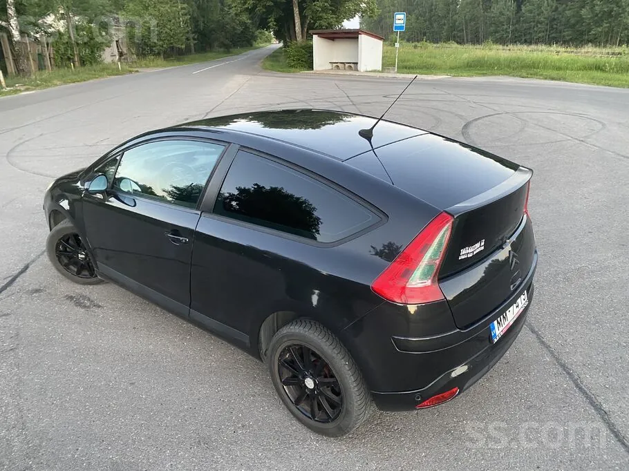 Citroen C4 2005 photo 3