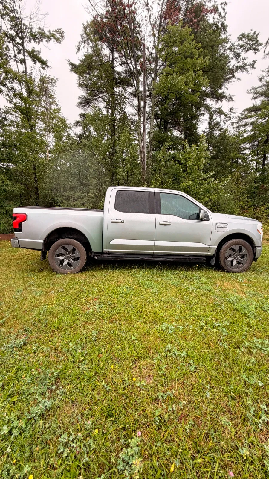 Ford F-150 Lightning 2023 photo 5