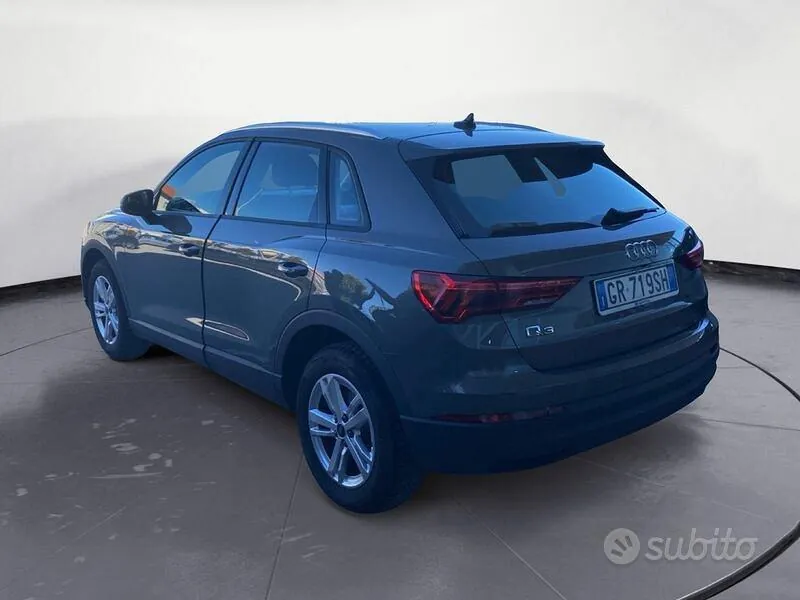 Audi Q3 2023 photo 4