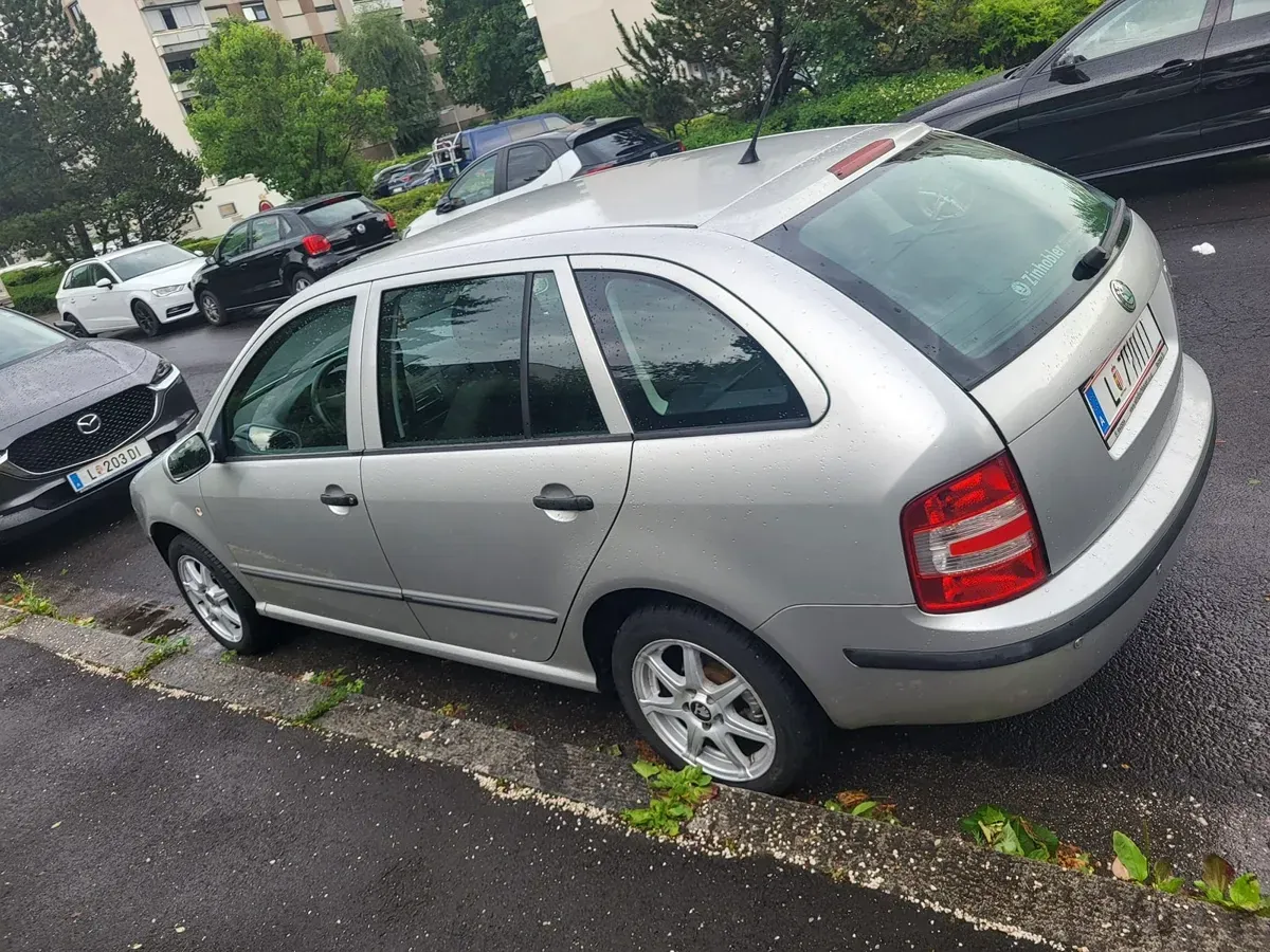 Skoda Fabia 2003 photo 3