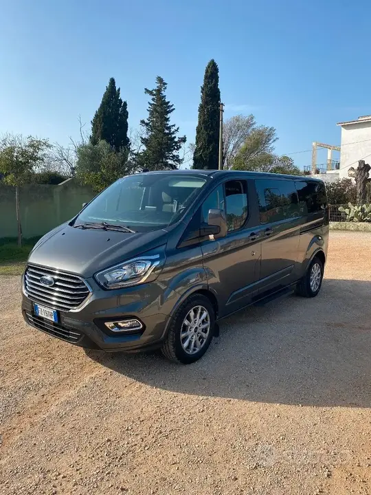 Ford Tourneo Custom