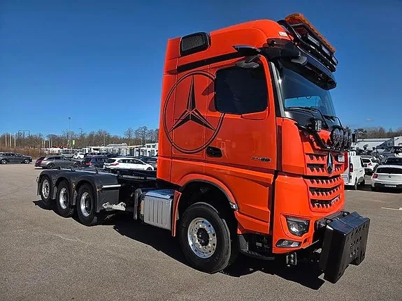 Mercedes-Benz Arocs 3758 2023 photo 3