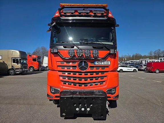 Mercedes-Benz Arocs 3758 2023 photo 2